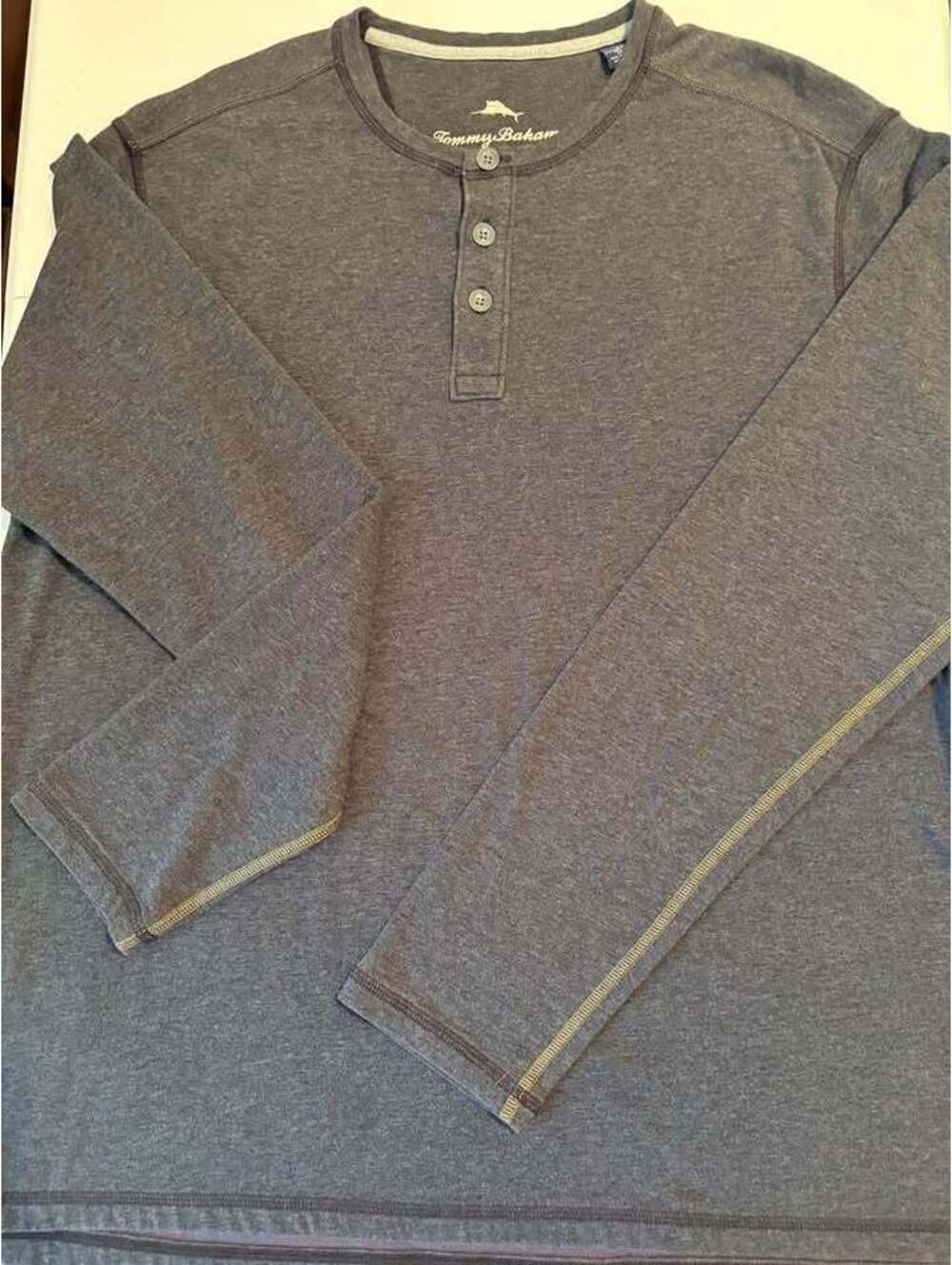 Tommy Bahama Men’s Large Gray Long Sleeve Henley Pima Cotton Stretch Shirt